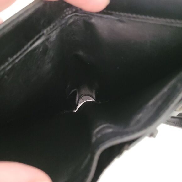 GUCCI Turnlock Leather Card Bill Wallet Medium Monogram Tifold Black Unisex - Picture 8 of 14